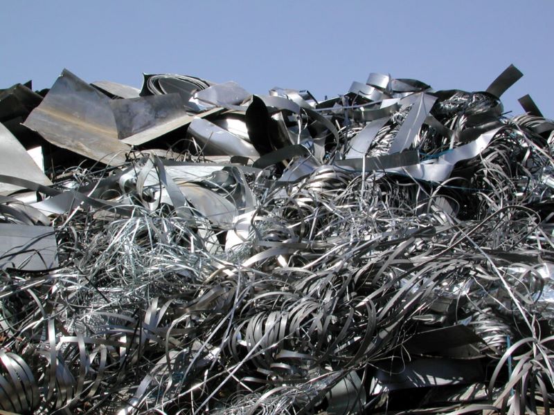 Tác hại của phế liệu kẽm đối với môi trường - Hướng giải quyết từ Phế Liệu Khang Phát